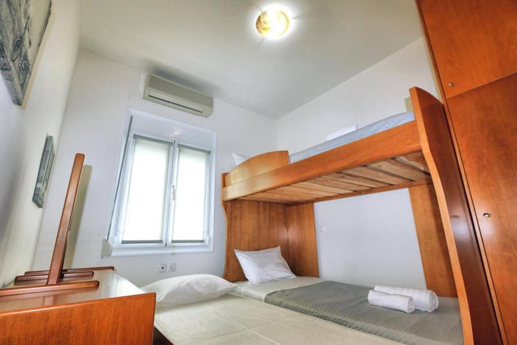 Eleni Sea View Luxury Apartment In Mades Ligaria  Exterior photo